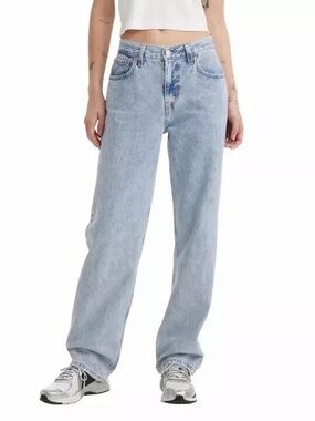 Women's Low Pro Straight Jeans